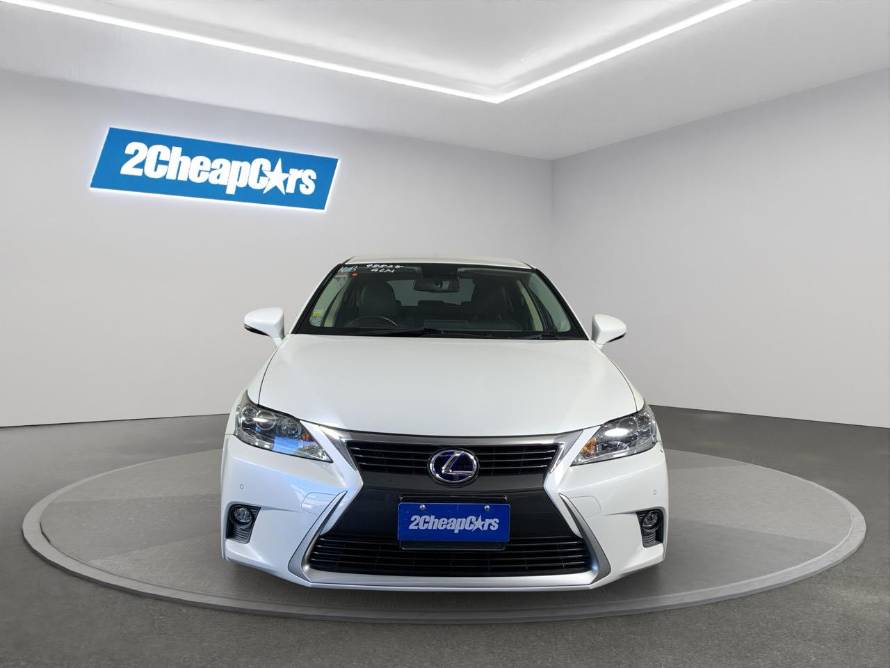 2014 Lexus CT200h Version L Hatchback CRUISE CONTROL + HEATED SEATS + AUTO LIGHTS