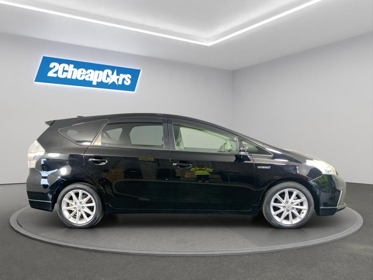 2013 Toyota Prius Alpha S Touring Selection Station Wagon PUSH BUTTON START + AUTO LIGHTS + MAG WHEEL