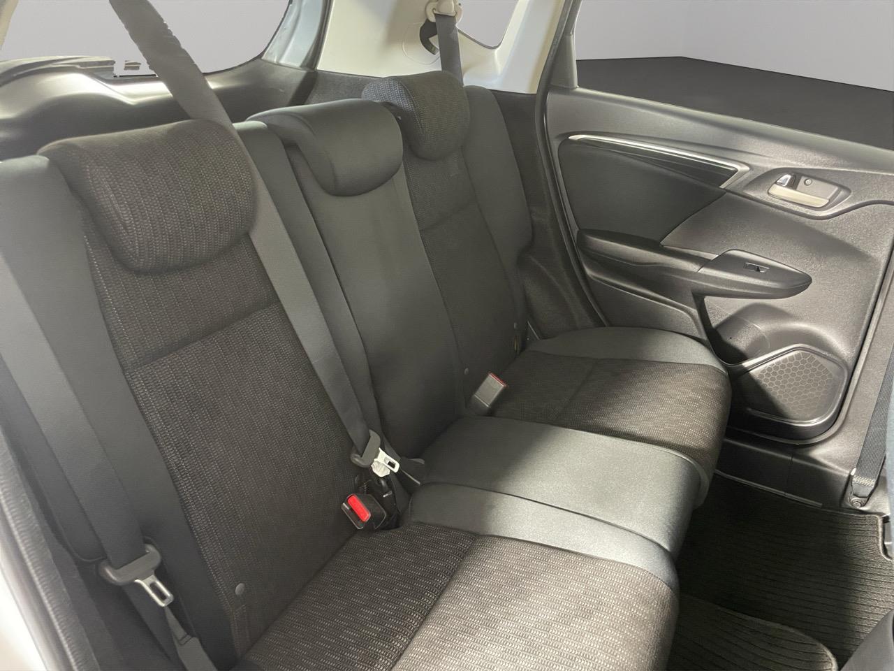 2014 Honda Fit Jazz Late Shape Hatchback AUTO LIGHTS + PUSH BUTTON START