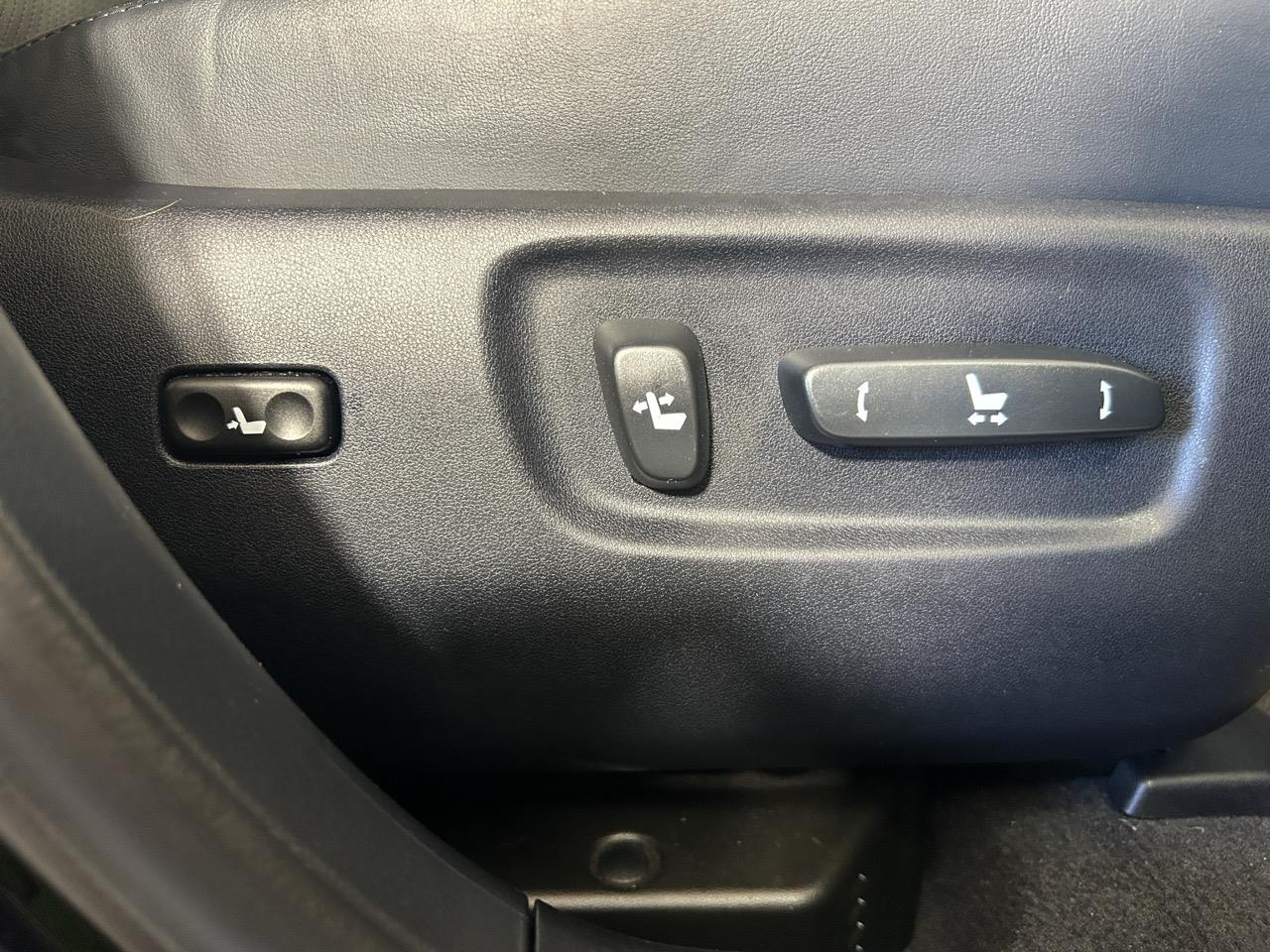 2012 Lexus HS250H Version I Sedan REVERSING CAMERA + AUTO LIGHTS + PUSH START