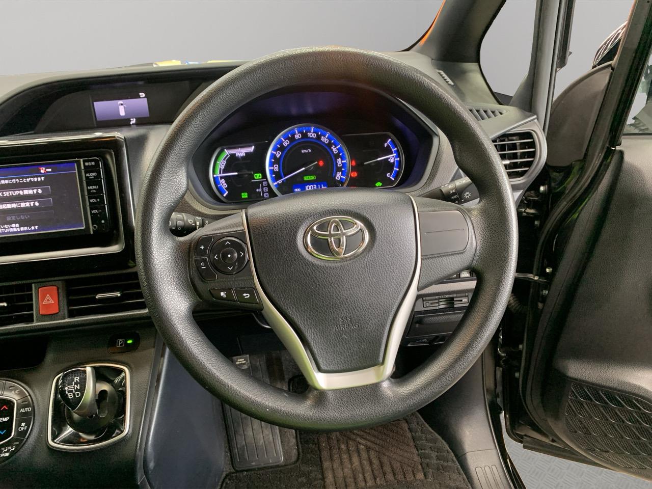 2015 Toyota Noah Hybrid X People Mover POWER SLIDING DOORS + REVERSING CAMERA 