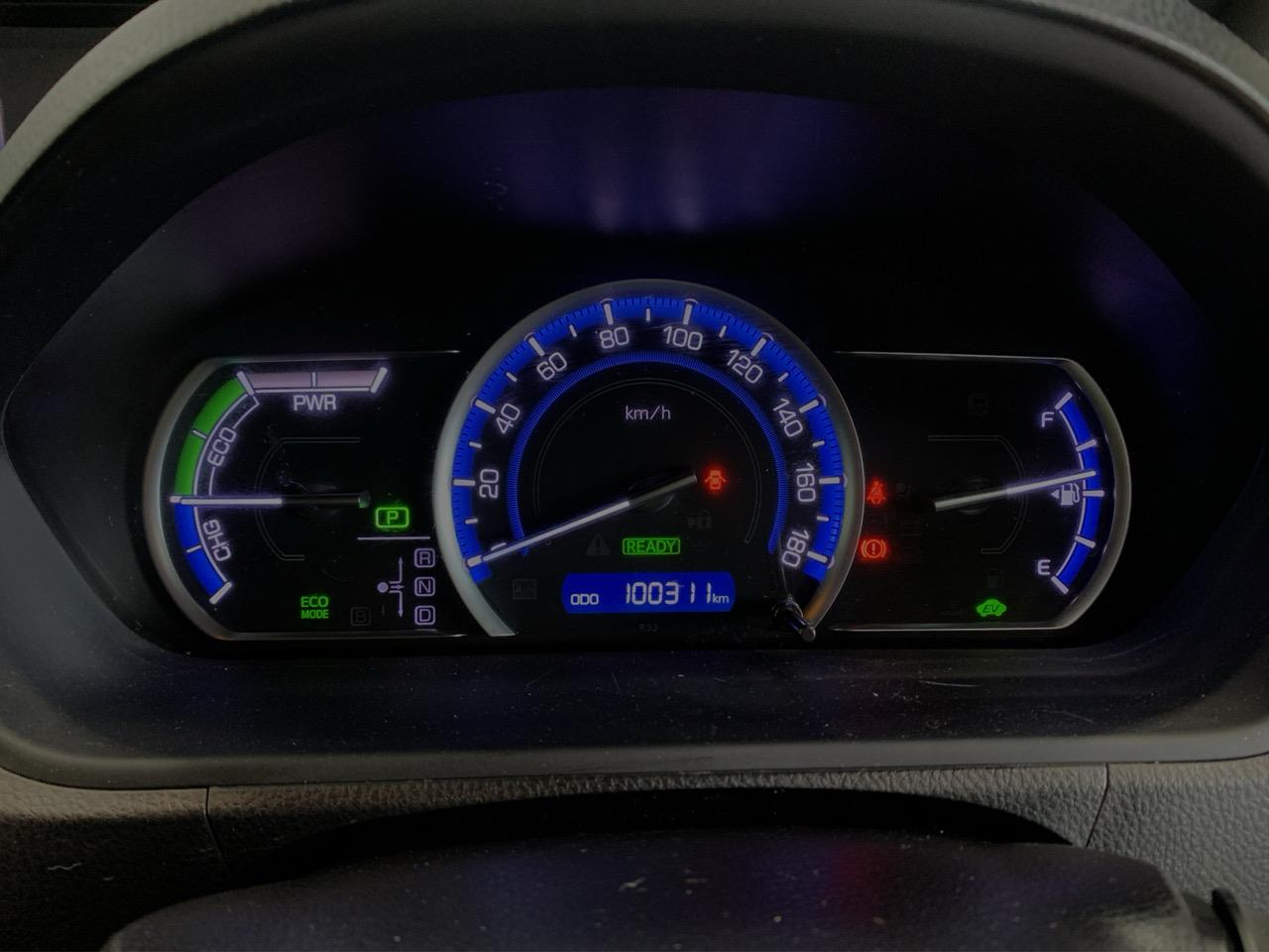 2015 Toyota Noah Hybrid X People Mover POWER SLIDING DOORS + REVERSING CAMERA 