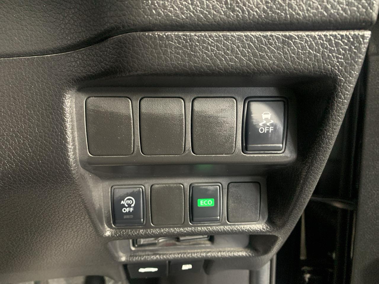 2015 Nissan X-TRAIL 2.0 2WD CVT RV/SUV HEATED SEATS + PUSH START + AUTO LIGHTS