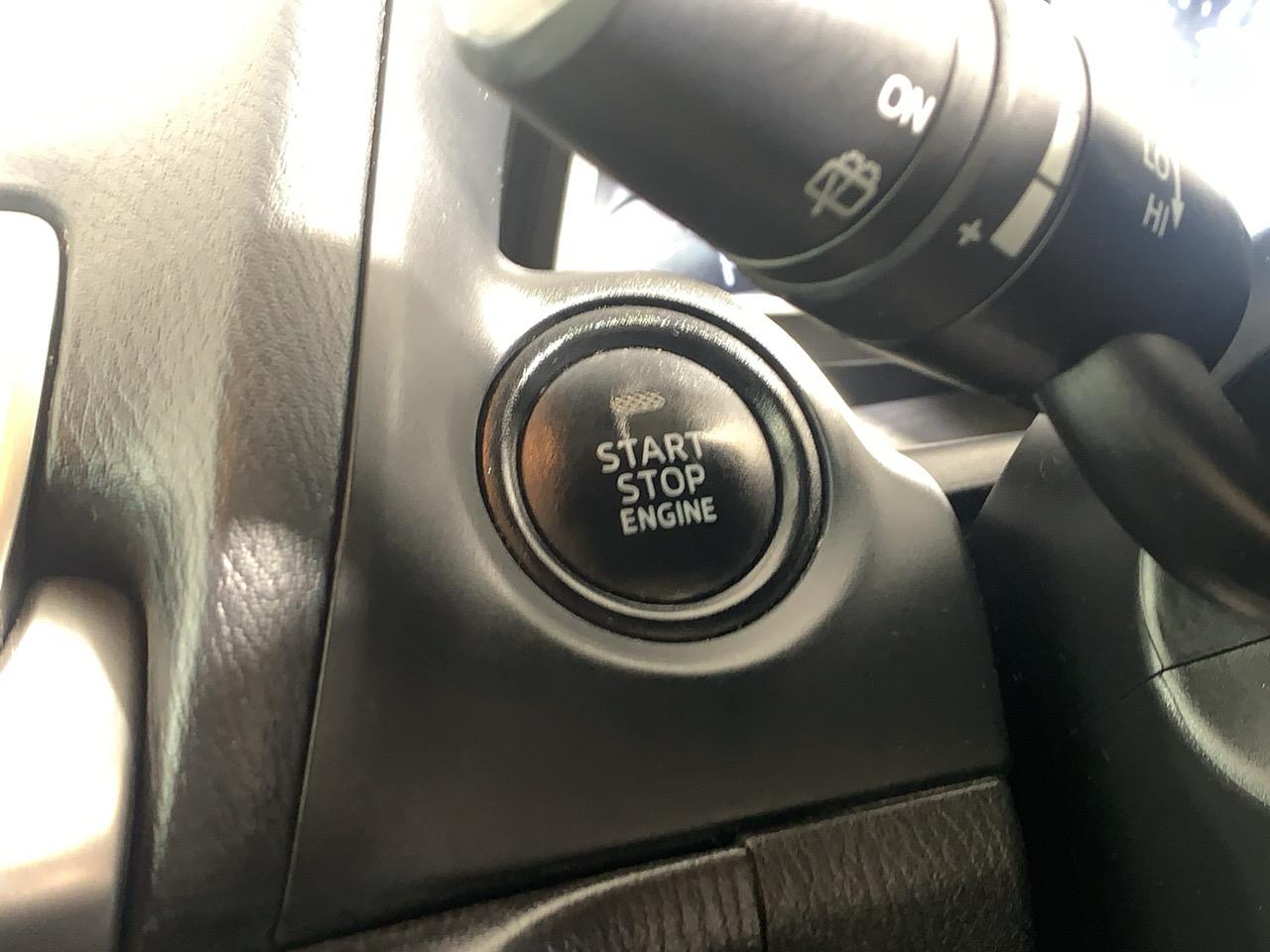 2017 Mazda Axela 3 1.5S Late Model Hatchback PUSH START + REVERSING CAMERA + CRUISE CONTROL