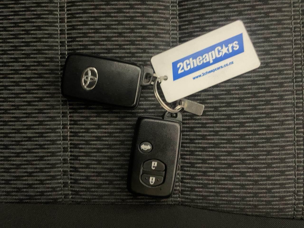 2015 Toyota Avensis WAGON XI Station Wagon REVERSING CAMERA + AUTO LIGHTS + PUSH BUTTON START