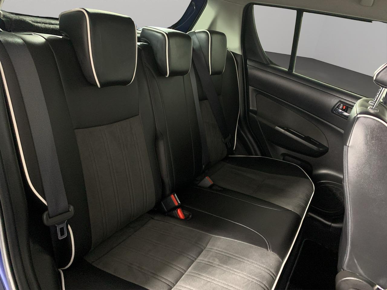 2014 Suzuki Swift STYLE DJE Hatchback CRUISE CONTROL + HEATED SEATS + PADDLE SHIFT