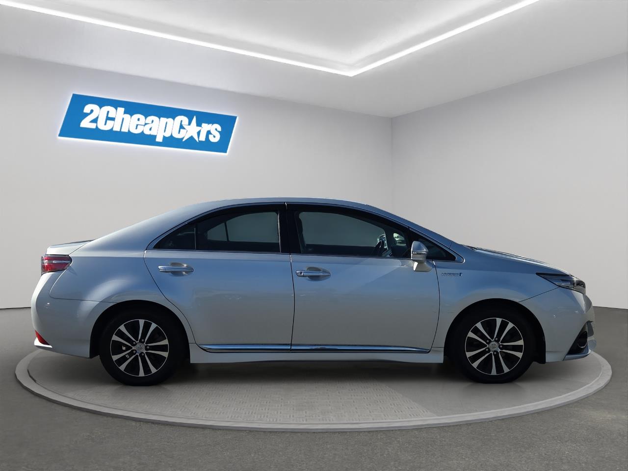 2013 Toyota SAI G Sedan POWER ADJUSTMENT SEATS + REVERSING CAMERA