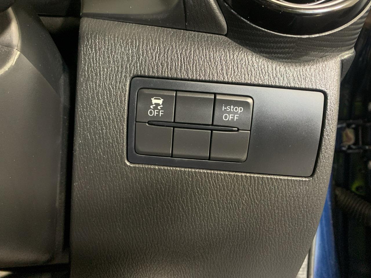 2016 Mazda Demio 2 New Shape Skyactive Hatchback LOW KMS + PUSH BUTTON START + AUTO LIGHTS