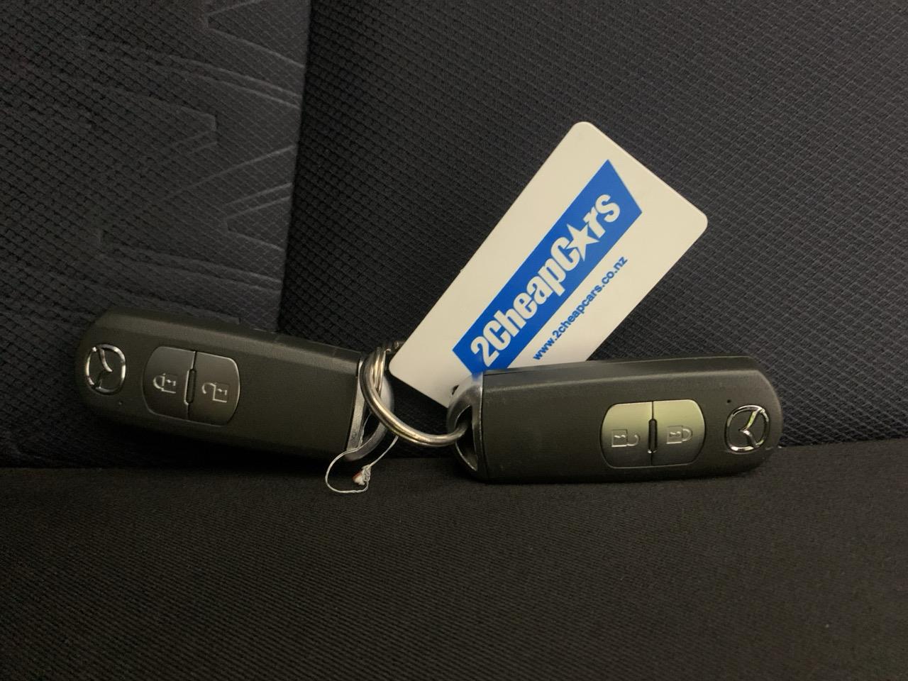 2016 Mazda Demio 2 New Shape Skyactive Hatchback LOW KMS + PUSH BUTTON START + AUTO LIGHTS