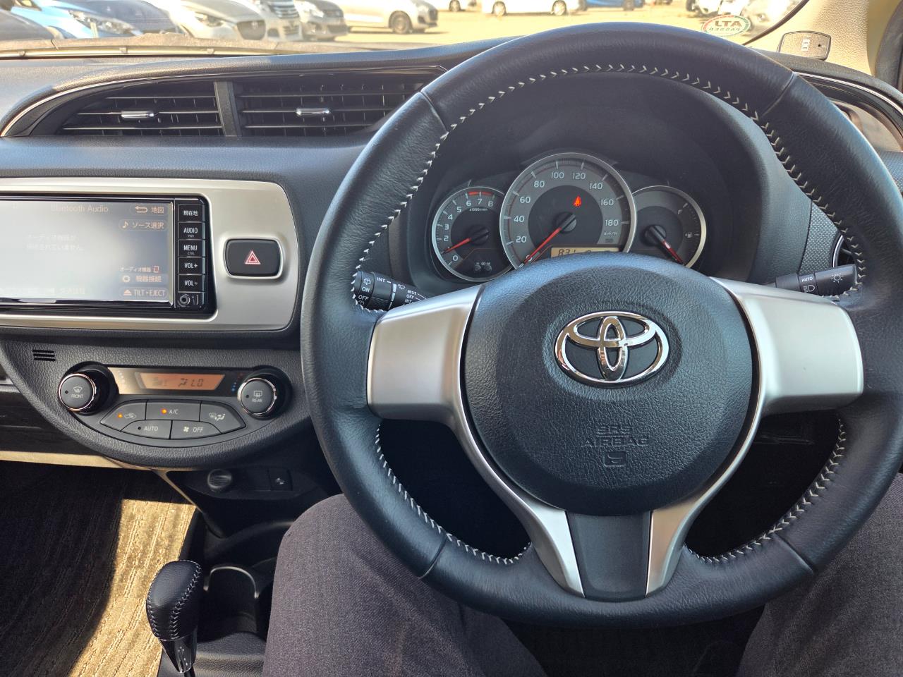 2016 Toyota Vitz U Hatchback LOW KM + REVERSING CAMERA + SMART KEY