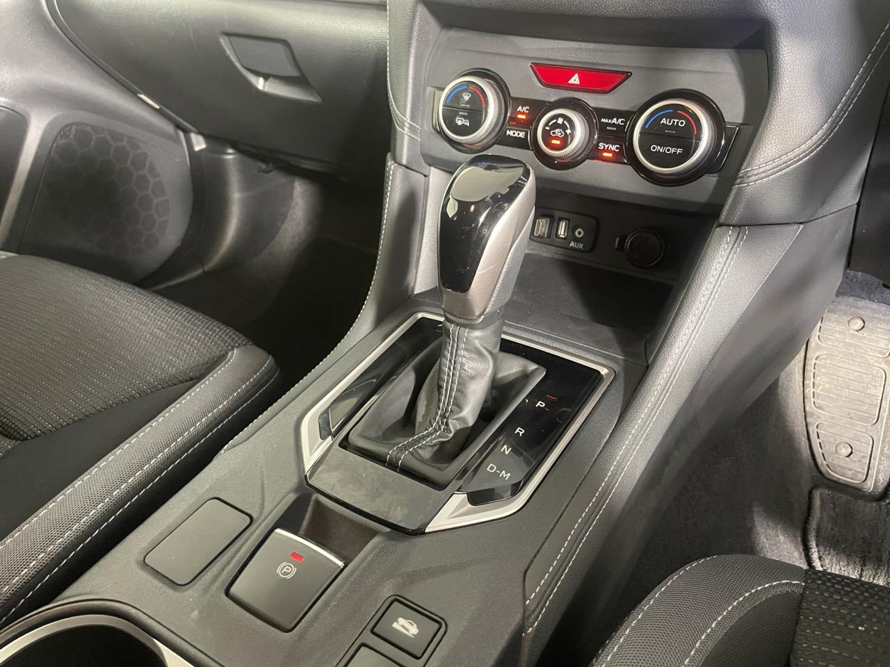 2016 Subaru Impreza SPORT 2.0 I Hatchback AWD + EYE SIGHT SYSTEM + REVERSING CAMERA