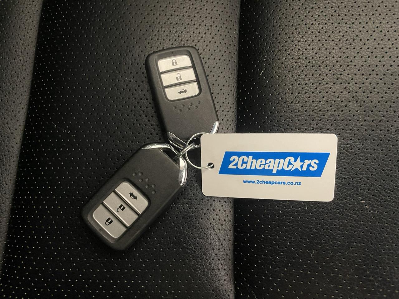 2013 Honda Accord Hybrid EX Sedan HEATED SEATS + REVERSING CAMERA + CRUISE CONTROL