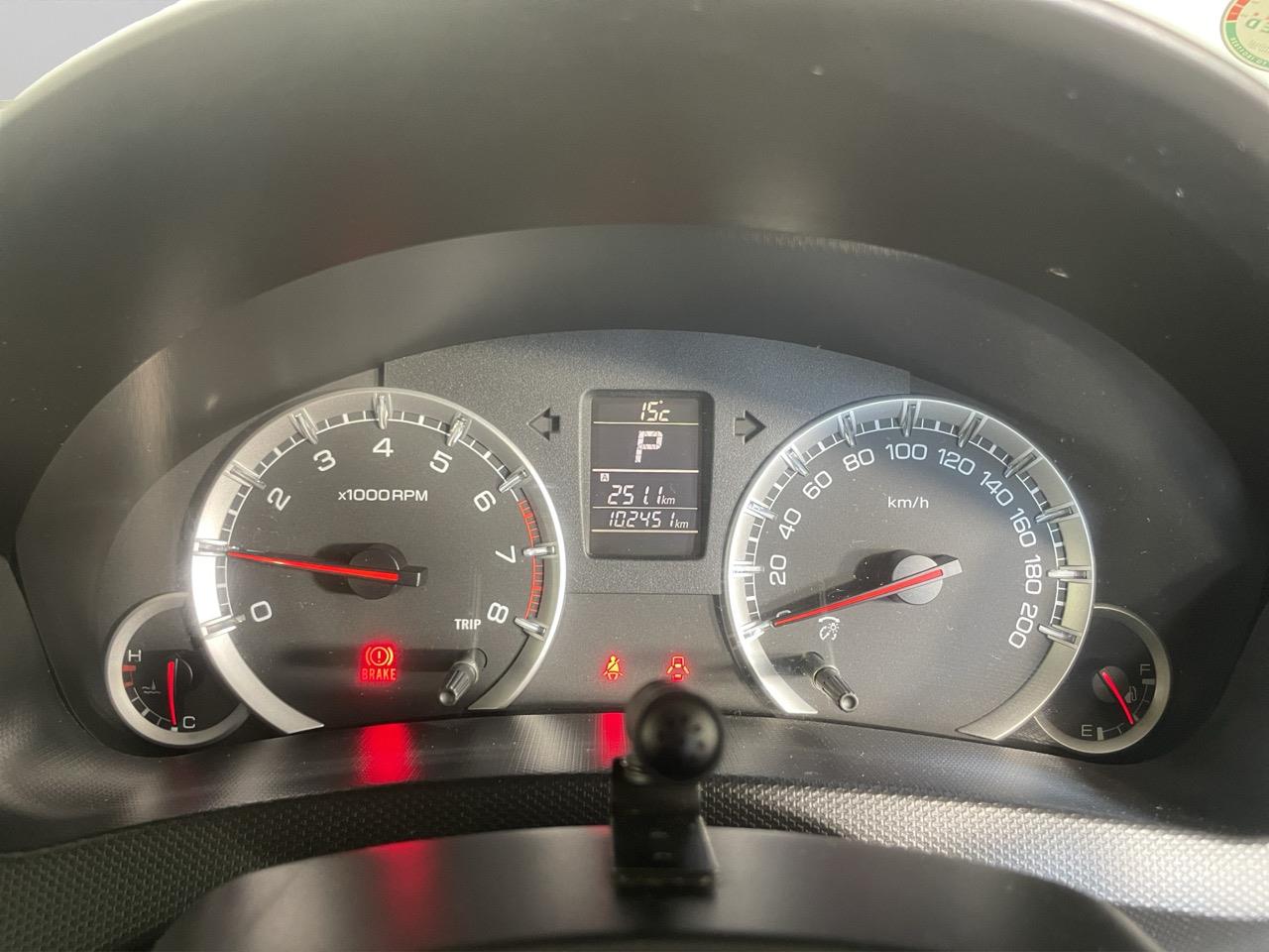 2015 Suzuki Swift XG Hatchback PUSH BUTTON START + REVERSING CAMERA 