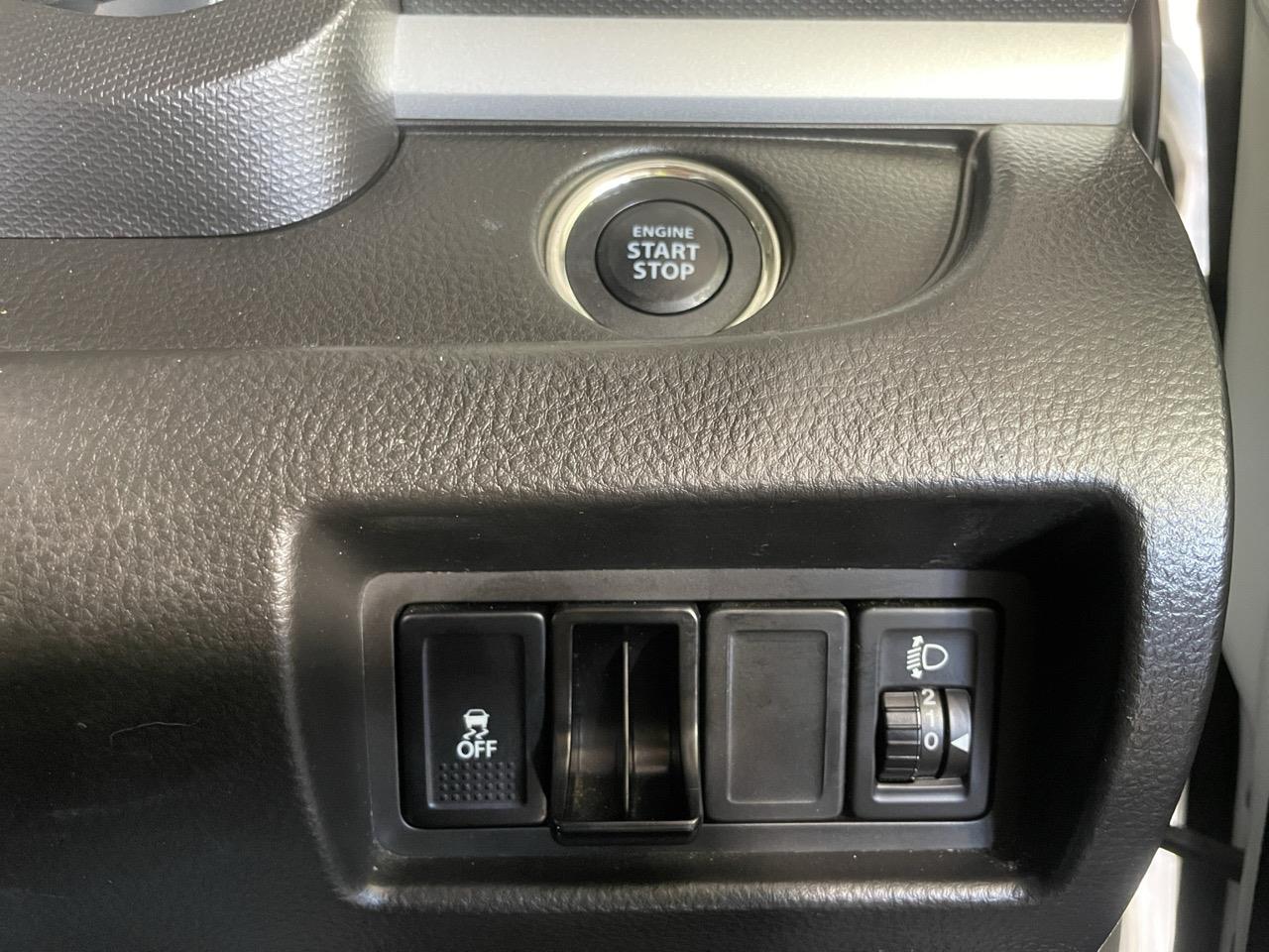 2015 Suzuki Swift XG Hatchback PUSH BUTTON START + REVERSING CAMERA 