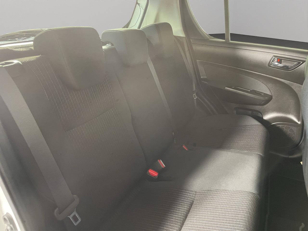 2015 Suzuki Swift XG Hatchback PUSH BUTTON START + REVERSING CAMERA 