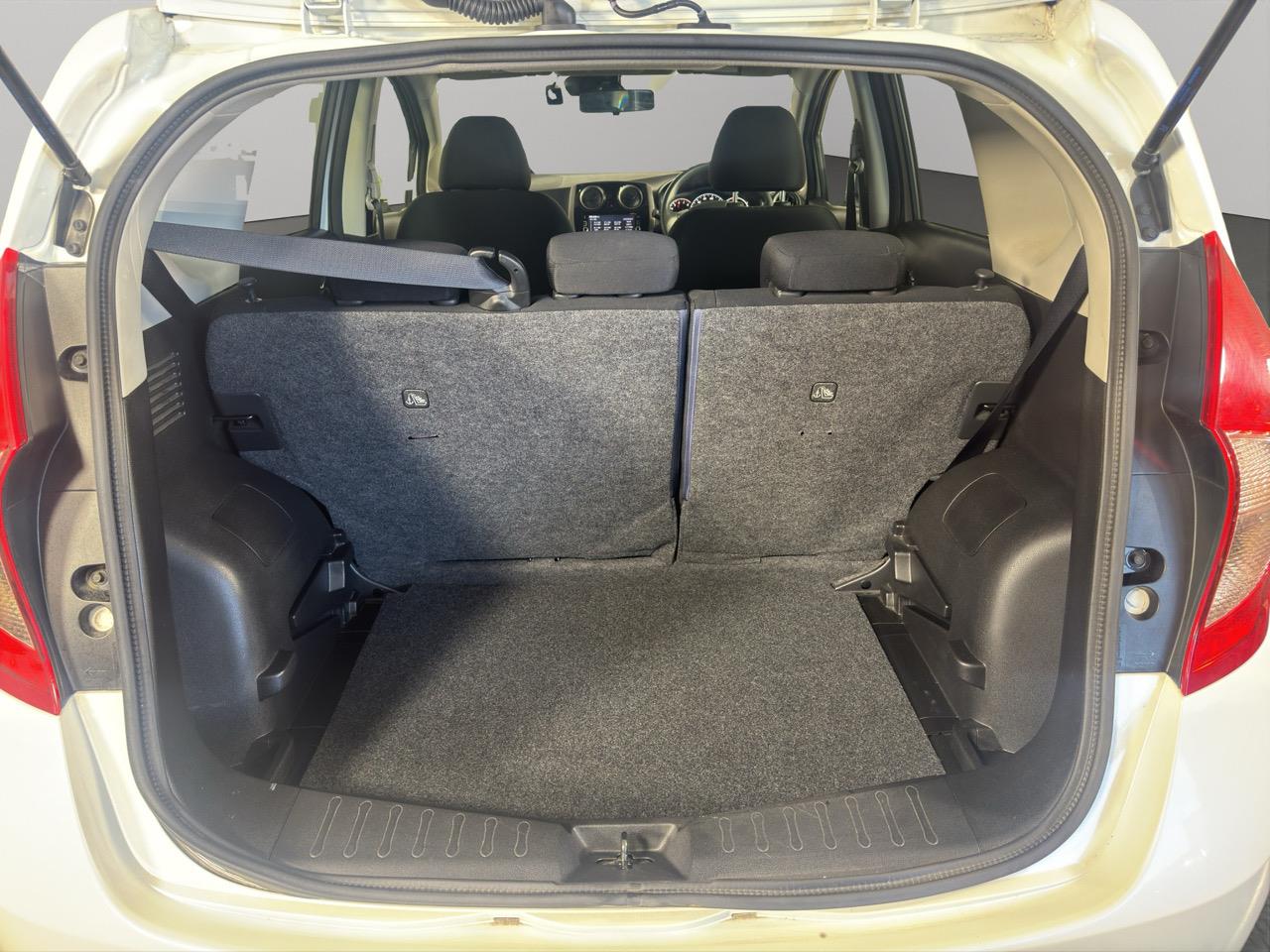 2016 Nissan Note X DIG-S Hatchback REVERSING CAMERA + AUTO LIGHTS + PUSH BUTTON START