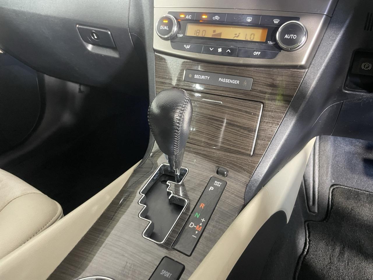 2013 Toyota Avensis WAGON LI Station Wagon REVERSING CAMERA + AUTO LIGHTS + PUSH BUTTON START