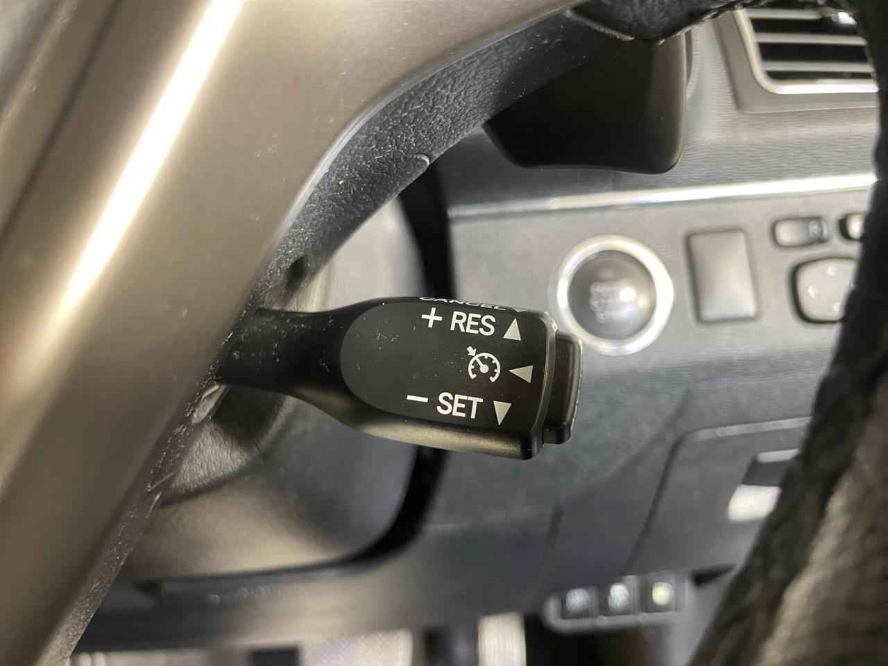 2013 Toyota Avensis WAGON LI Station Wagon REVERSING CAMERA + AUTO LIGHTS + PUSH BUTTON START