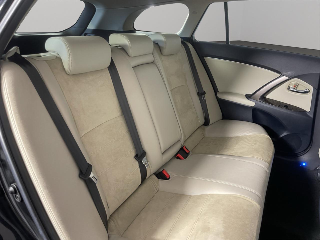 2013 Toyota Avensis WAGON LI Station Wagon REVERSING CAMERA + AUTO LIGHTS + PUSH BUTTON START