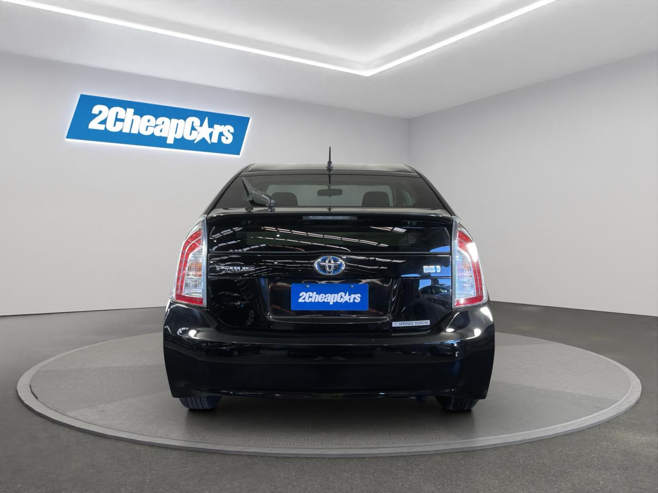 2012 Toyota Prius S Hatchback REVERSING CAMERA + AUTO LIGHTS + PUSH START