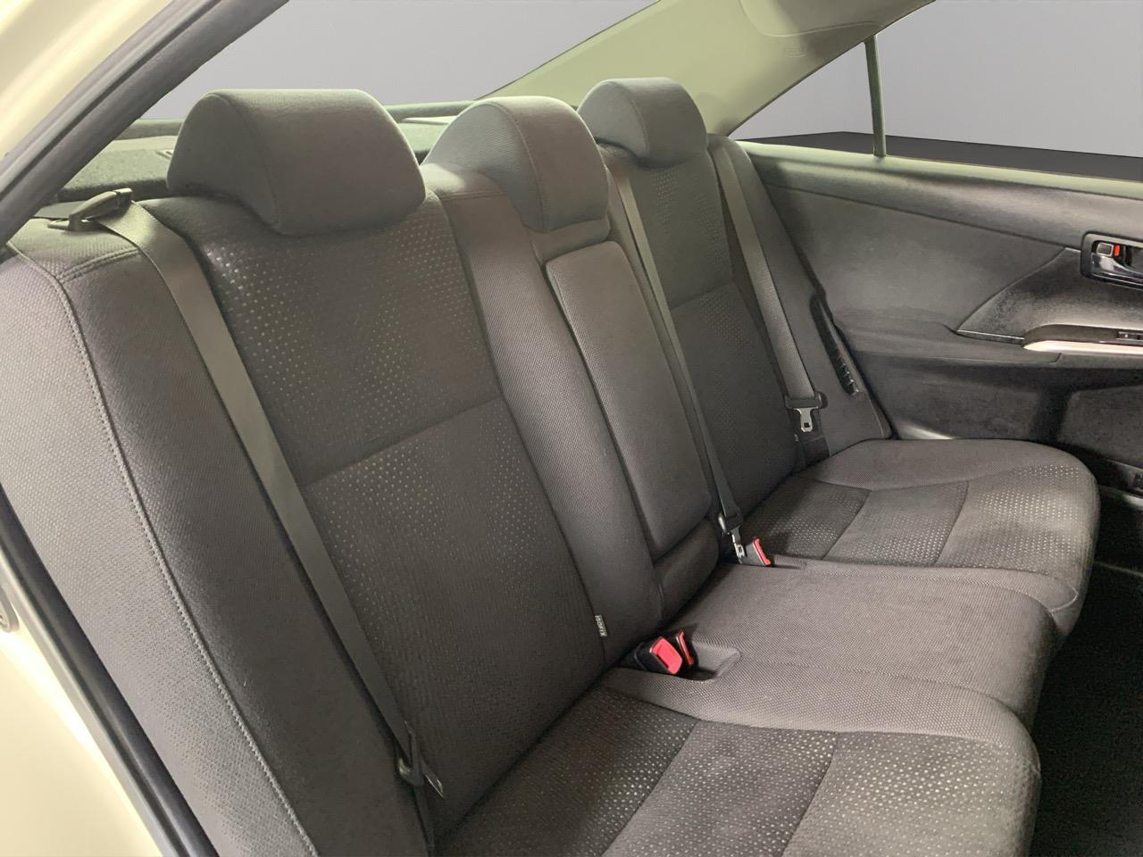 2012 Toyota Camry HYBRID G Sedan REVESING CAMERA + PUSH SRART + AUTO LIGHTS