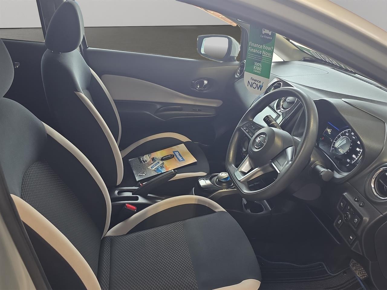 2017 Nissan Note e-power Hatchback REVERSING CAMERA + SMART KEY + LOW KM