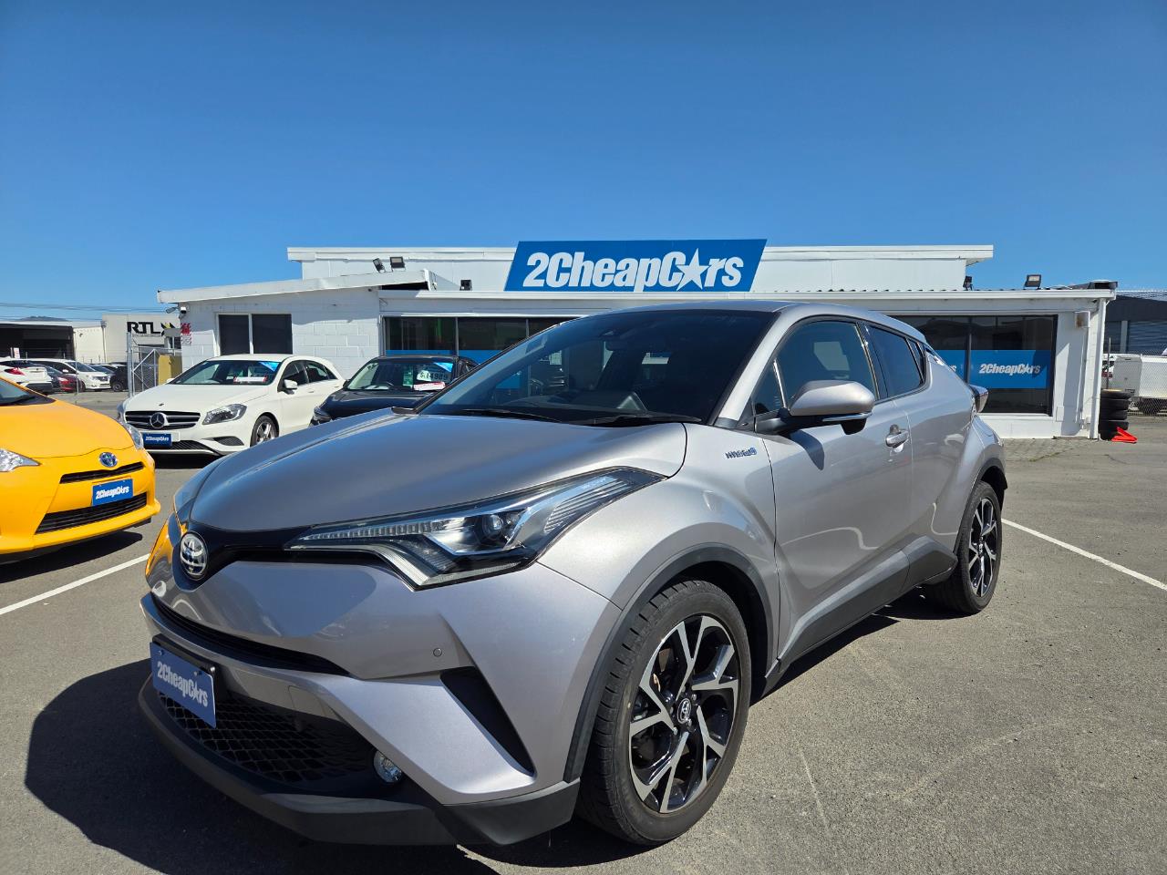 2017 Toyota C-HR Hybrid RV/SUV