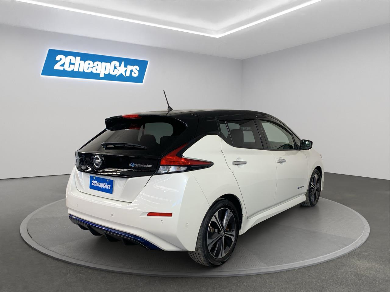 2019 Nissan Leaf G Hatchback HEATED SEATS + CRUISE CONTROL + REVERSING CAMERA