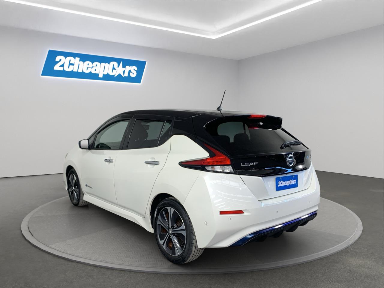 2019 Nissan Leaf G Hatchback HEATED SEATS + CRUISE CONTROL + REVERSING CAMERA