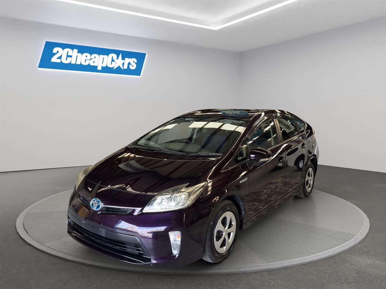 2014 Toyota Prius Hybrid Hatchback