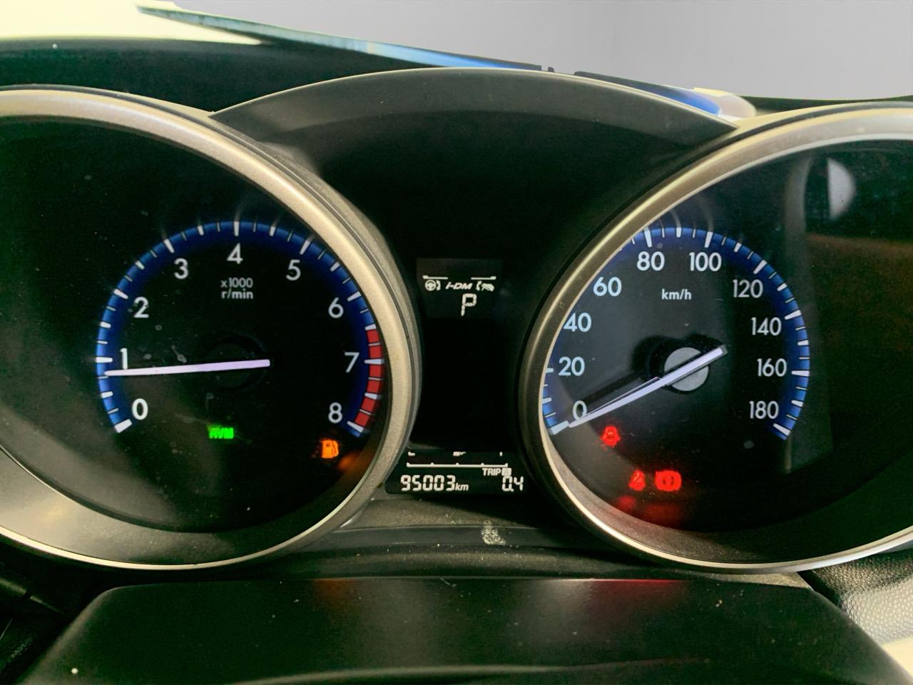 2013 Mazda Axela 3 2.0L Hatchback PUSH BUTTON START + AUTO LIGHTS + REVERSING CAMERA