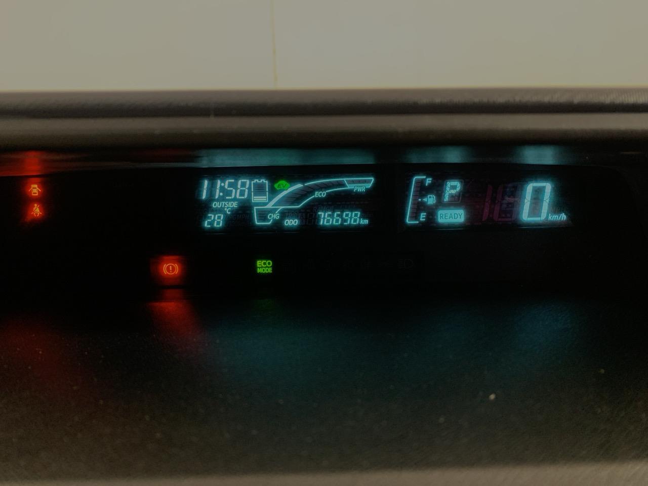 2014 Toyota Aqua S Hatchback REVERSING CAMERA + PUSH BUTTON START + AUTO LIGHTS