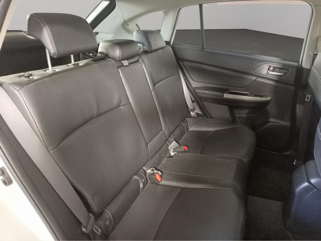 2014 Subaru XV HYBRID AWD RV/SUV AWD + REVESING CAMERA + CRUISE CONTROL