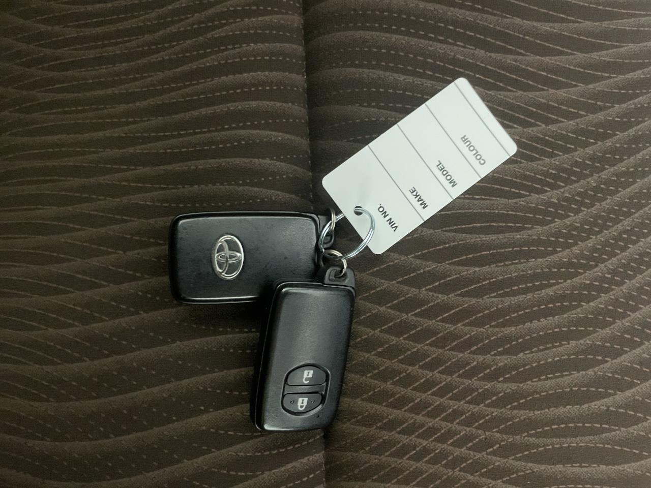 2013 Toyota Aqua G Hatchback REVERSING CAMERA + SMART KEY