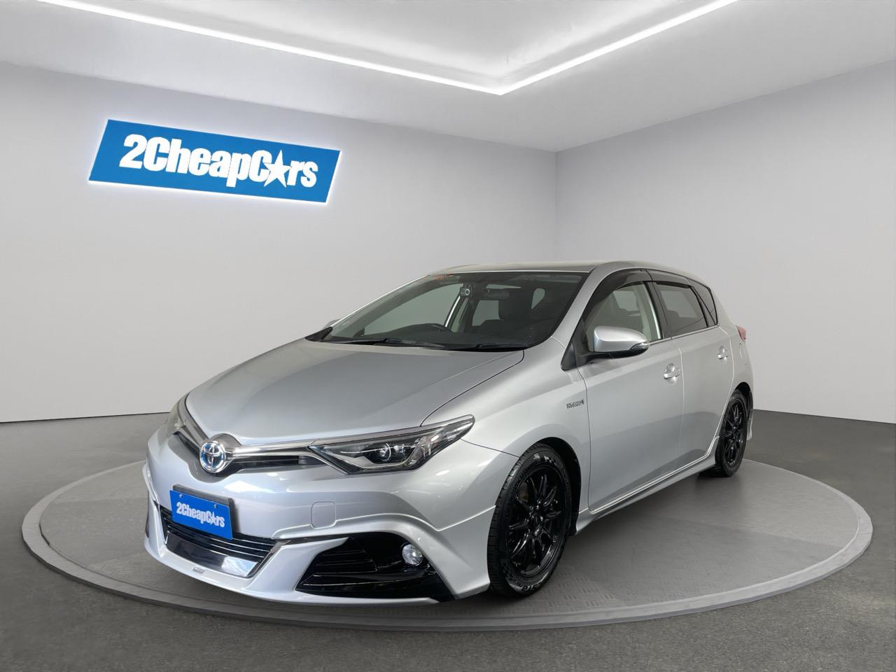 2016 Toyota Auris Corolla Hybrid G Hatchback
