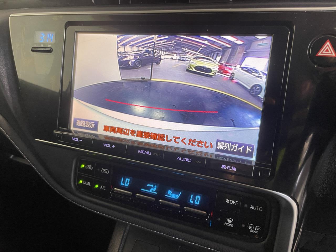 2016 Toyota Auris Corolla Hybrid G Hatchback REVERSING CAMERA + AUTO LIGHTS + PUSH BUTTON START