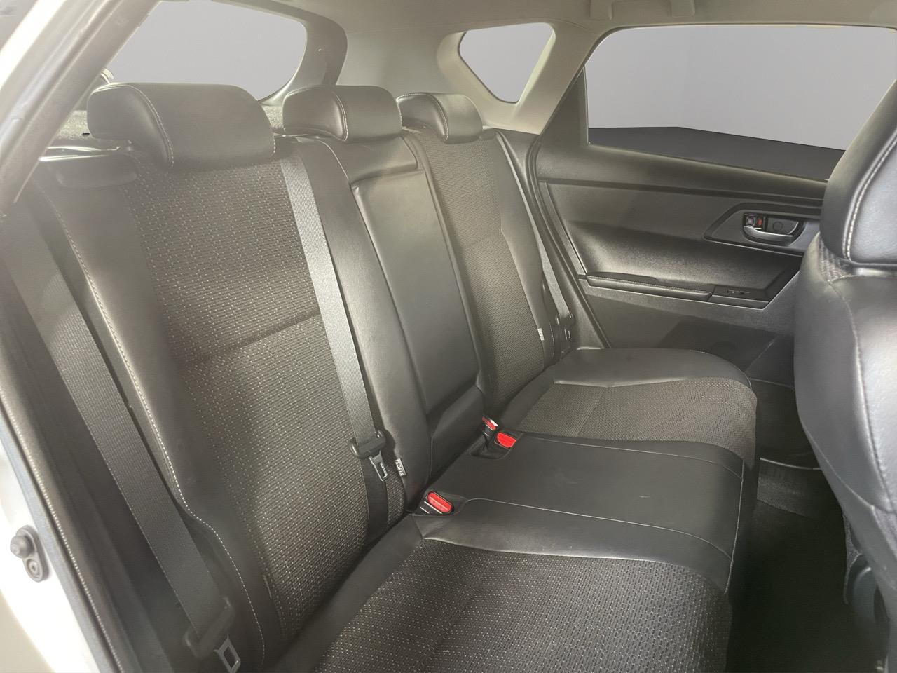 2016 Toyota Auris Corolla Hybrid G Hatchback REVERSING CAMERA + AUTO LIGHTS + PUSH BUTTON START