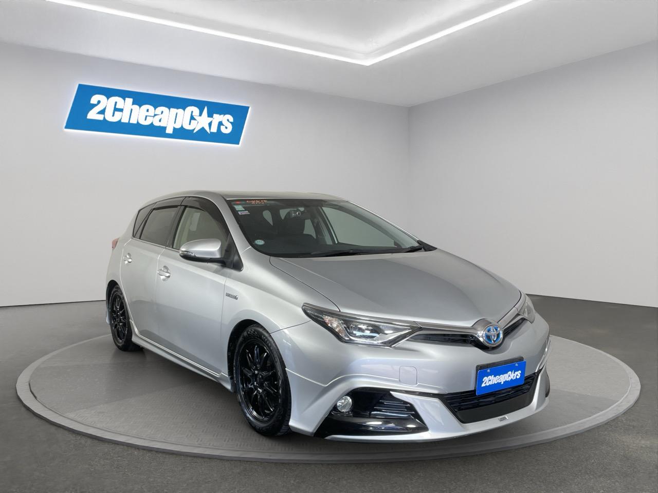 2016 Toyota Auris Corolla Hybrid G Hatchback REVERSING CAMERA + AUTO LIGHTS + PUSH BUTTON START