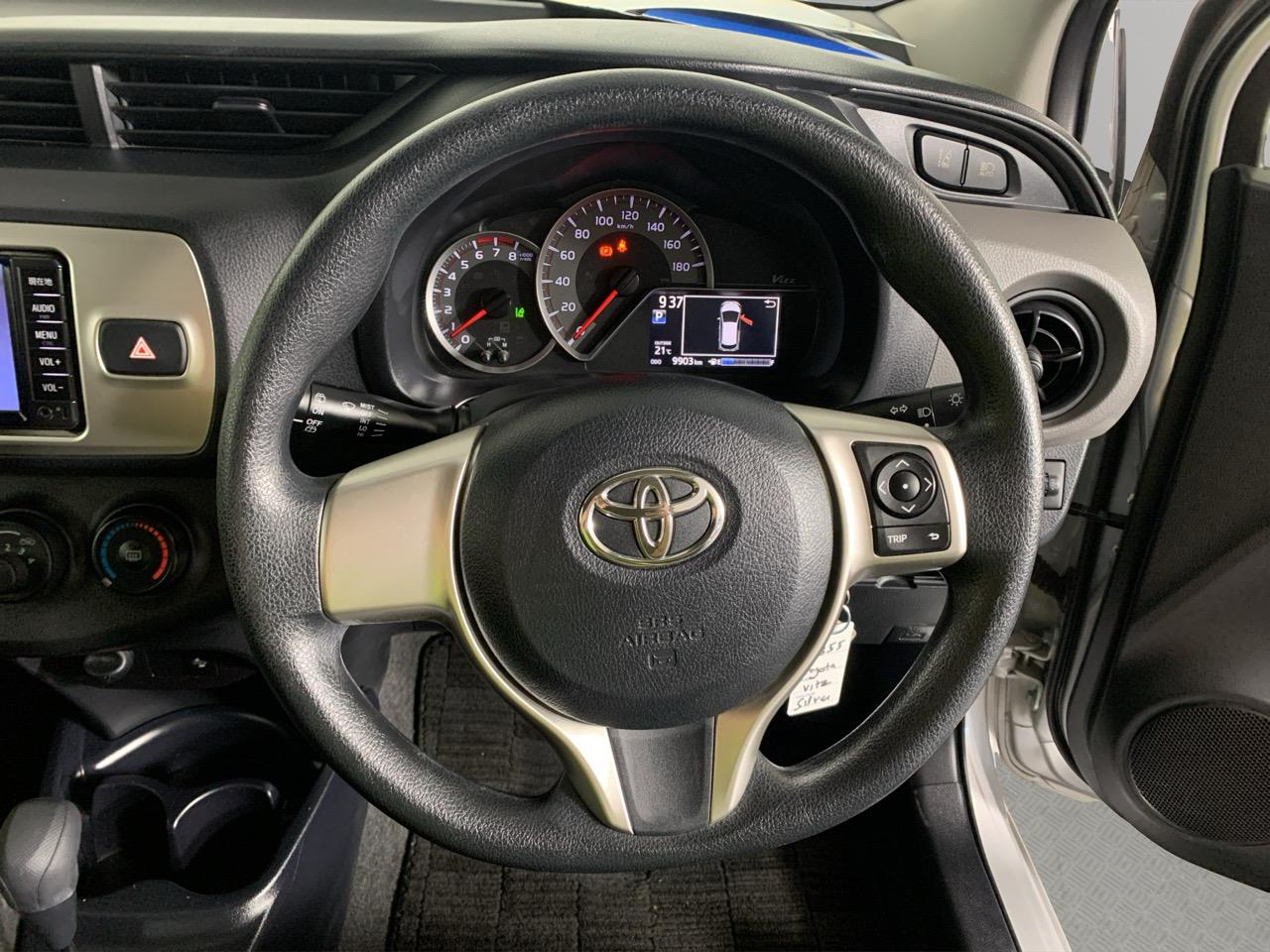 2016 Toyota Vitz Yaris F Hatchback LOW KMS + REVERSING CAMERA 