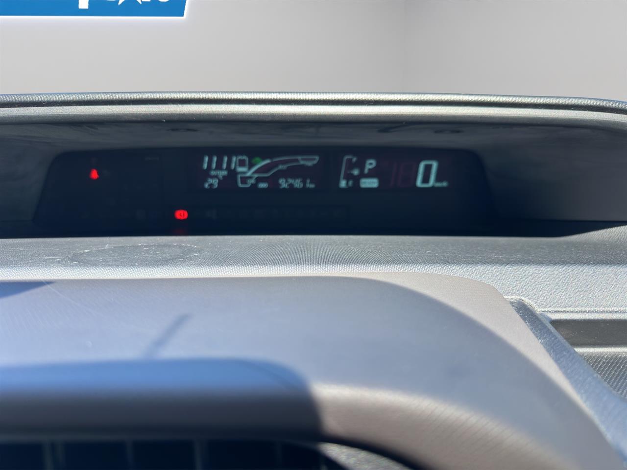 2014 Toyota Aqua G Hatchback SMART KEY + REVERSING CAMERA