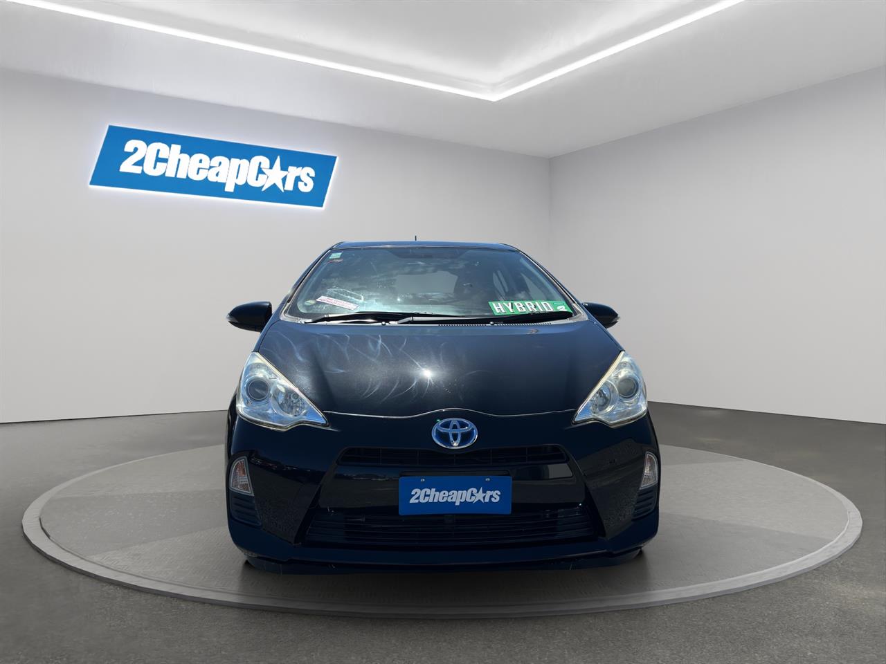 2014 Toyota Aqua G Hatchback SMART KEY + REVERSING CAMERA