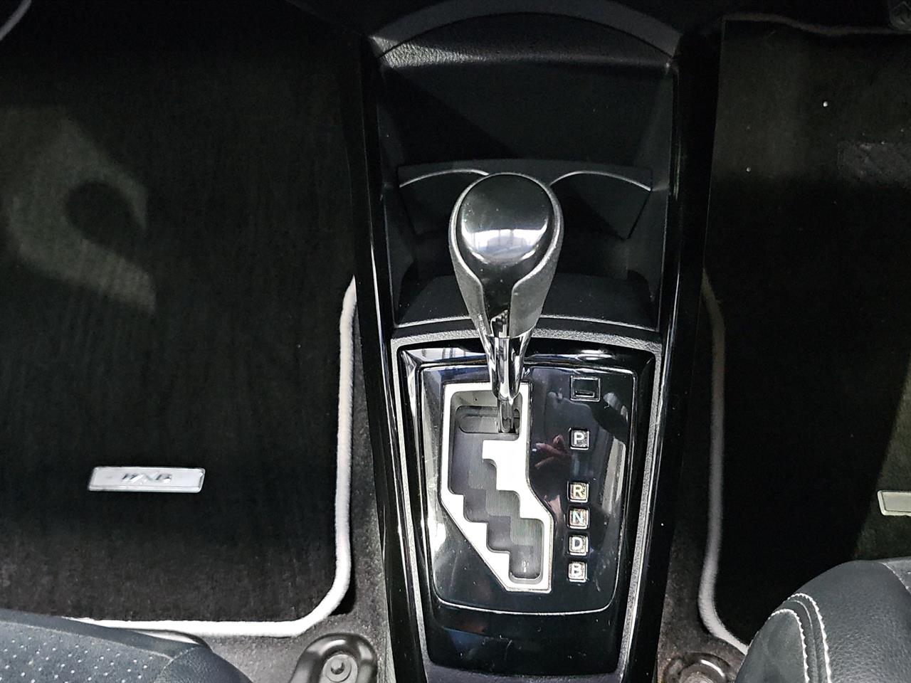 2014 Toyota Corolla Fielder Hybrid WXB Station Wagon PUSH START + MAG WHEEL + GREAT FUEL EFFICIENCY