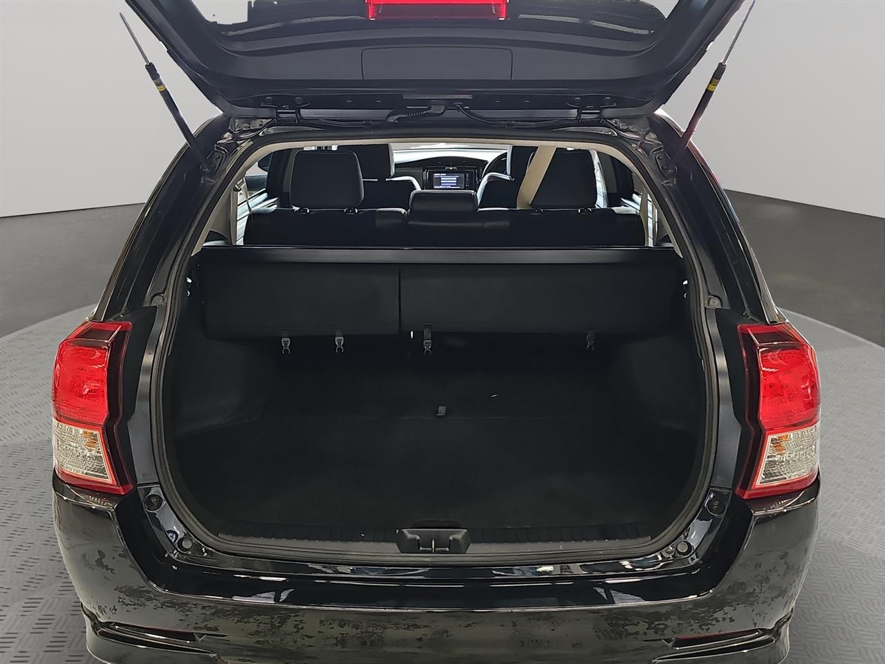 2014 Toyota Corolla Fielder Hybrid WXB Station Wagon PUSH START + MAG WHEEL + GREAT FUEL EFFICIENCY