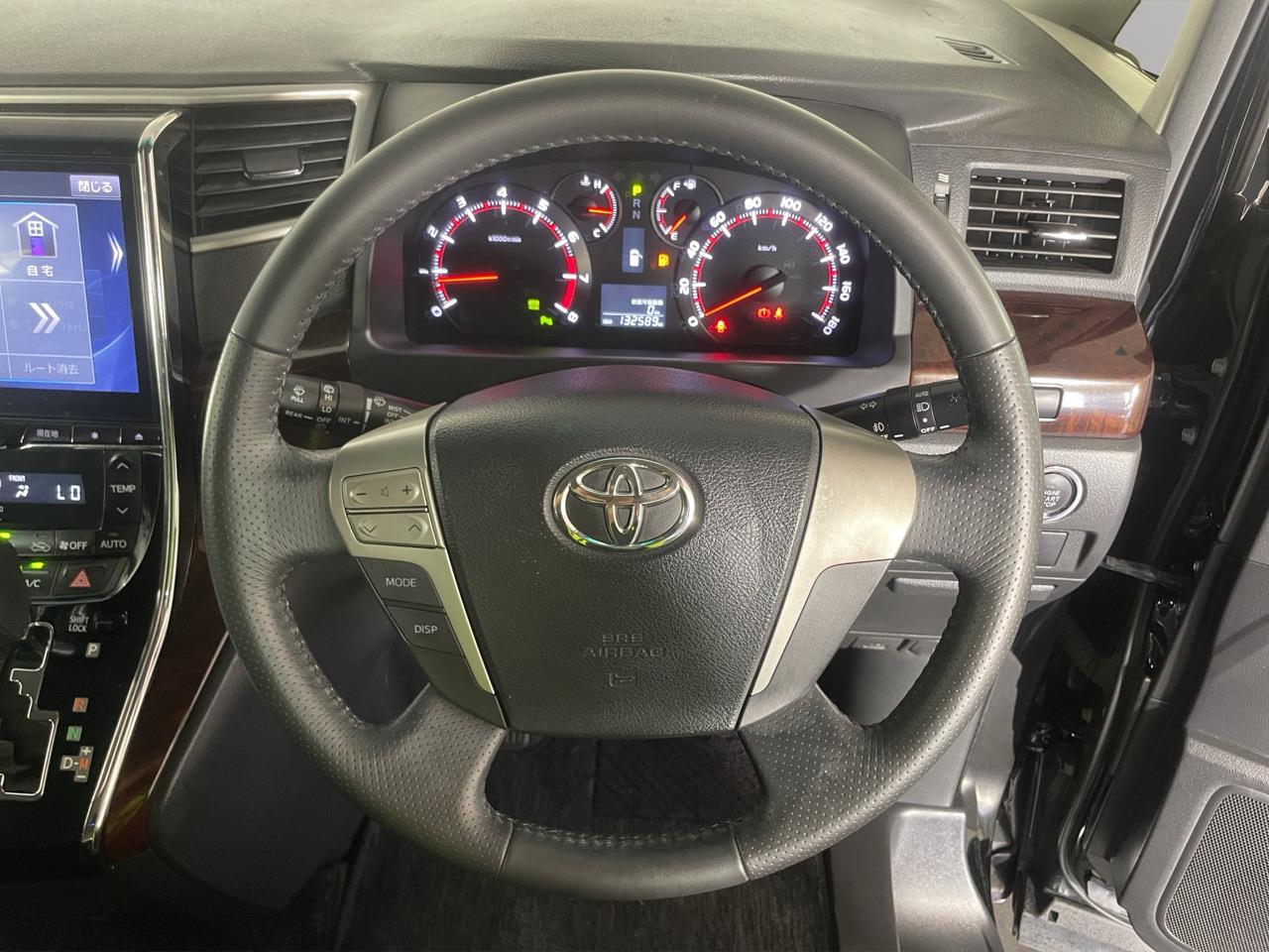 2012 Toyota Vellfire 2.4 Z People Mover ELECTRIC SLIDING DOORS + REVERSING CAMERA