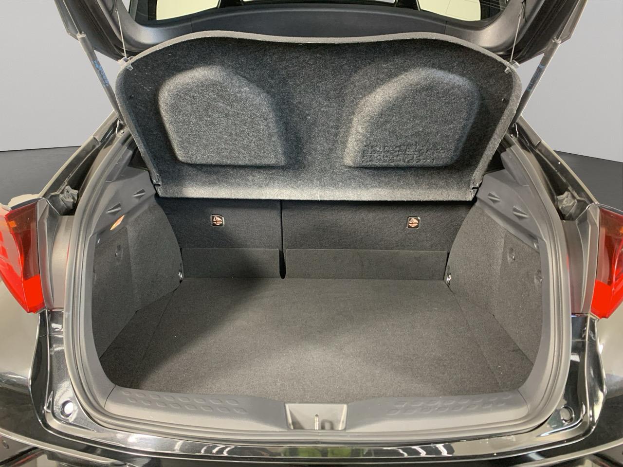 2020 Toyota C-HR HYBRID G LEATHER EDITION RV/SUV LOW KMS + HEATED SEATS + REVERSING CAMERA