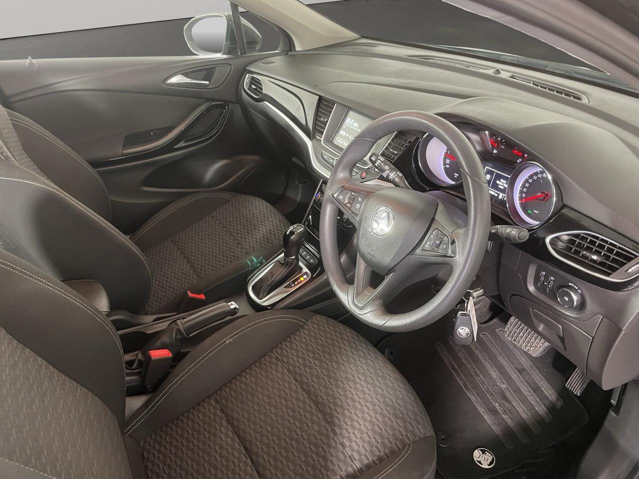 2018 Holden Astra R 1.4PT/6AT Hatchback REVERSING CAMERA + PARKING SENSORS