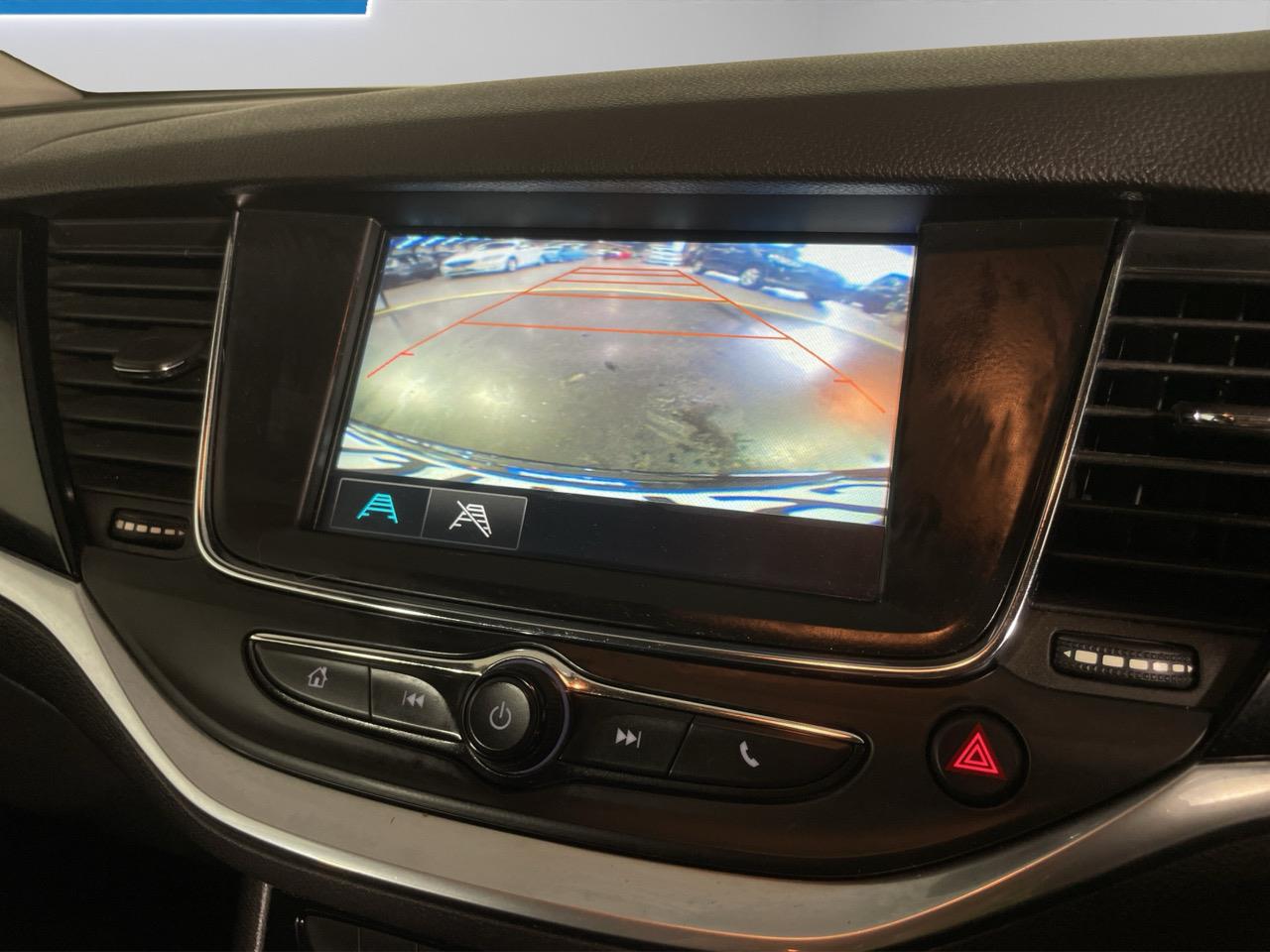 2018 Holden Astra R 1.4PT/6AT Hatchback REVERSING CAMERA + PARKING SENSORS