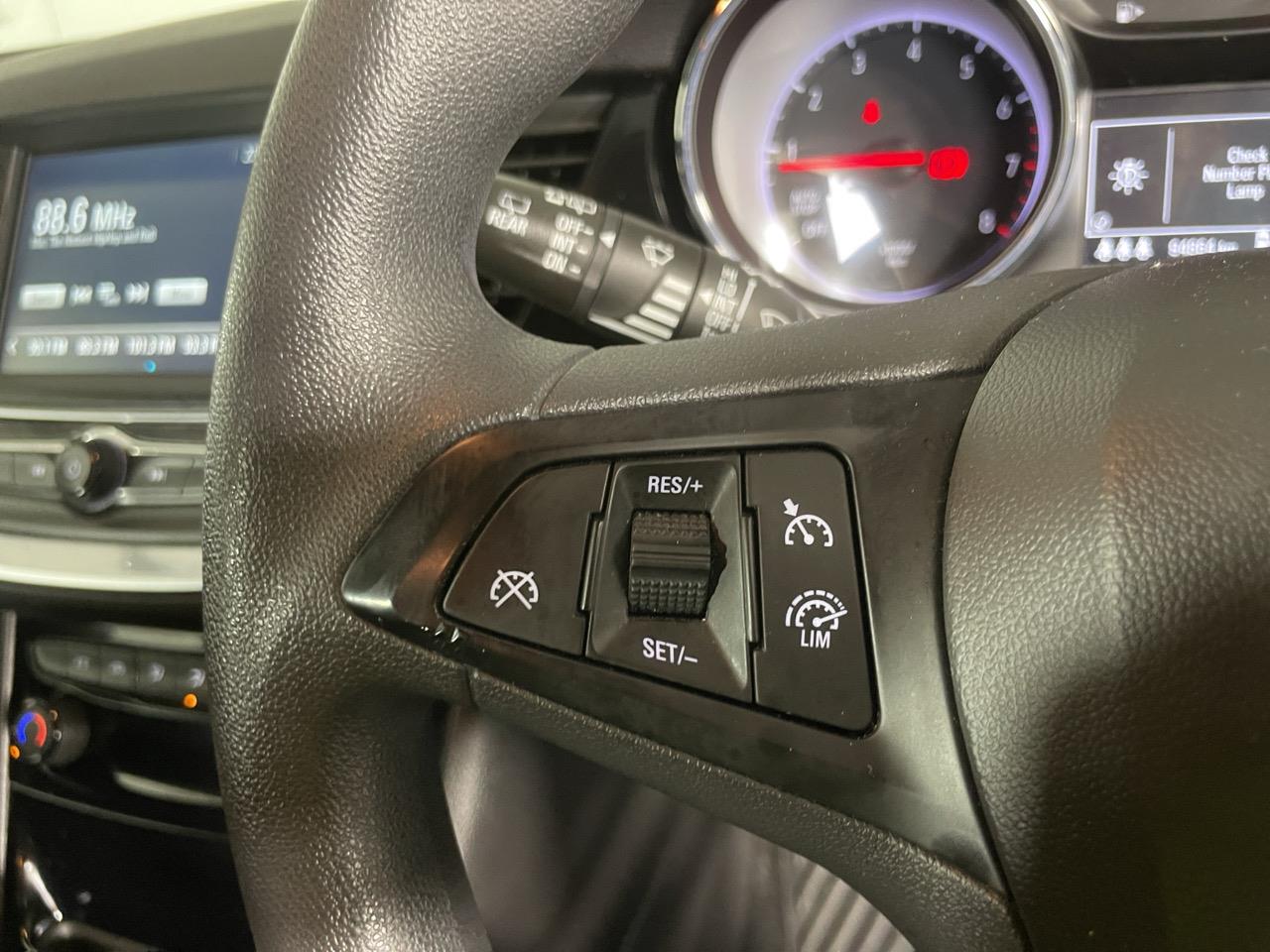 2018 Holden Astra R 1.4PT/6AT Hatchback REVERSING CAMERA + PARKING SENSORS