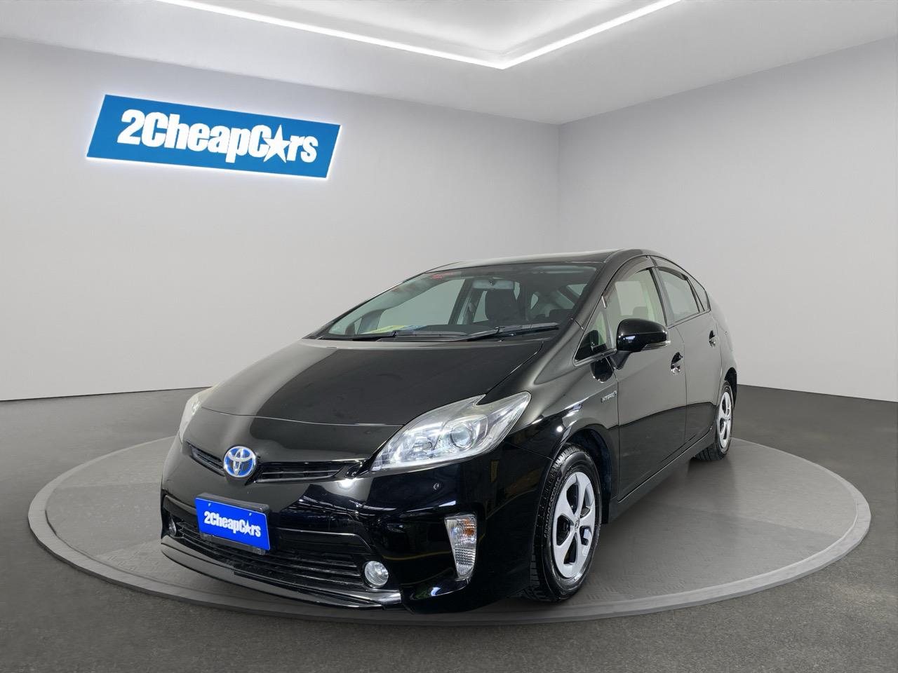 2014 Toyota Prius Hybrid Hatchback