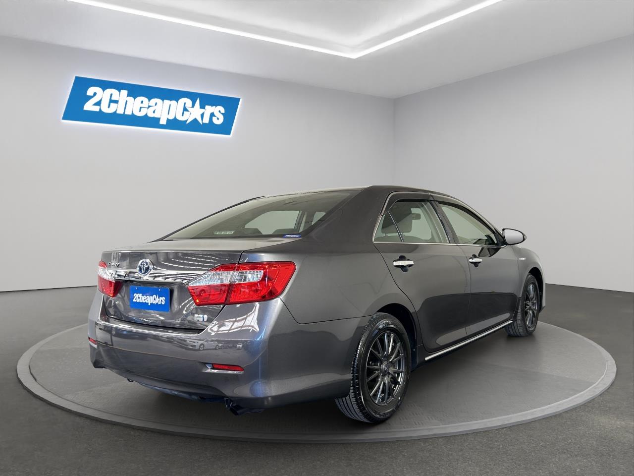 2013 Toyota Camry Hybrid Sedan REVERSING CAMERA + SMART KEY